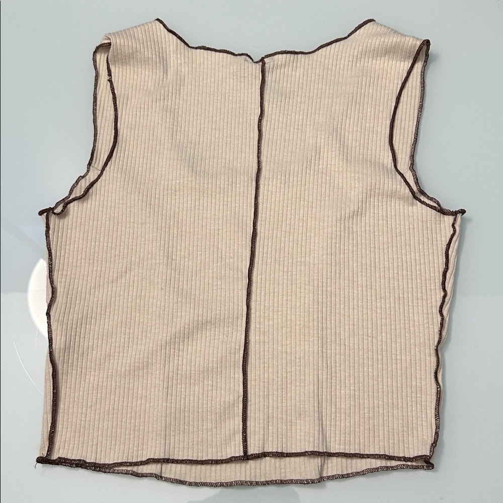 Windsor Ribbed Cropped Tank - Picture 3 of 6